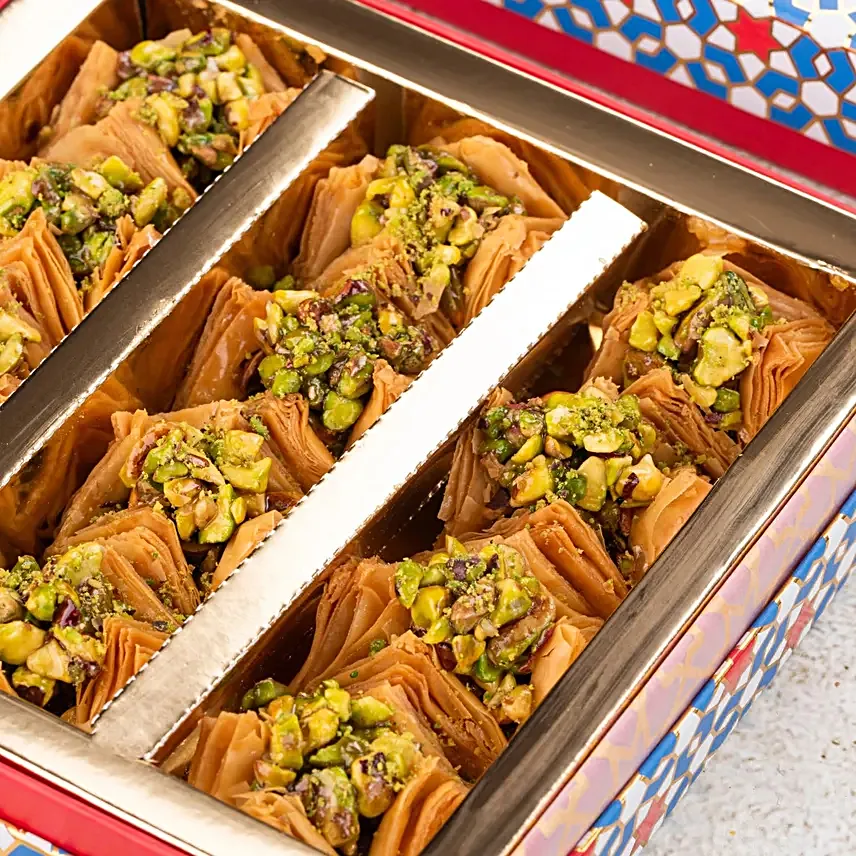 Pistachio Pyramid Baklava Treats Box