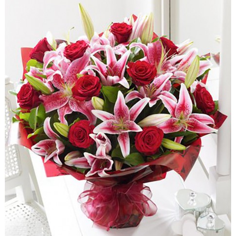 Radiant Beauty Rose & Lilly