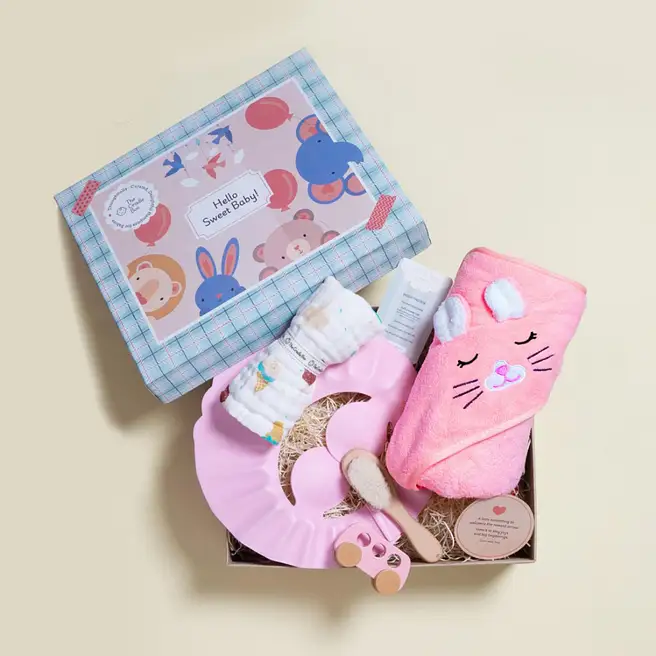 Sweet Arrival Pink Baby Hamper by the Craddle Box